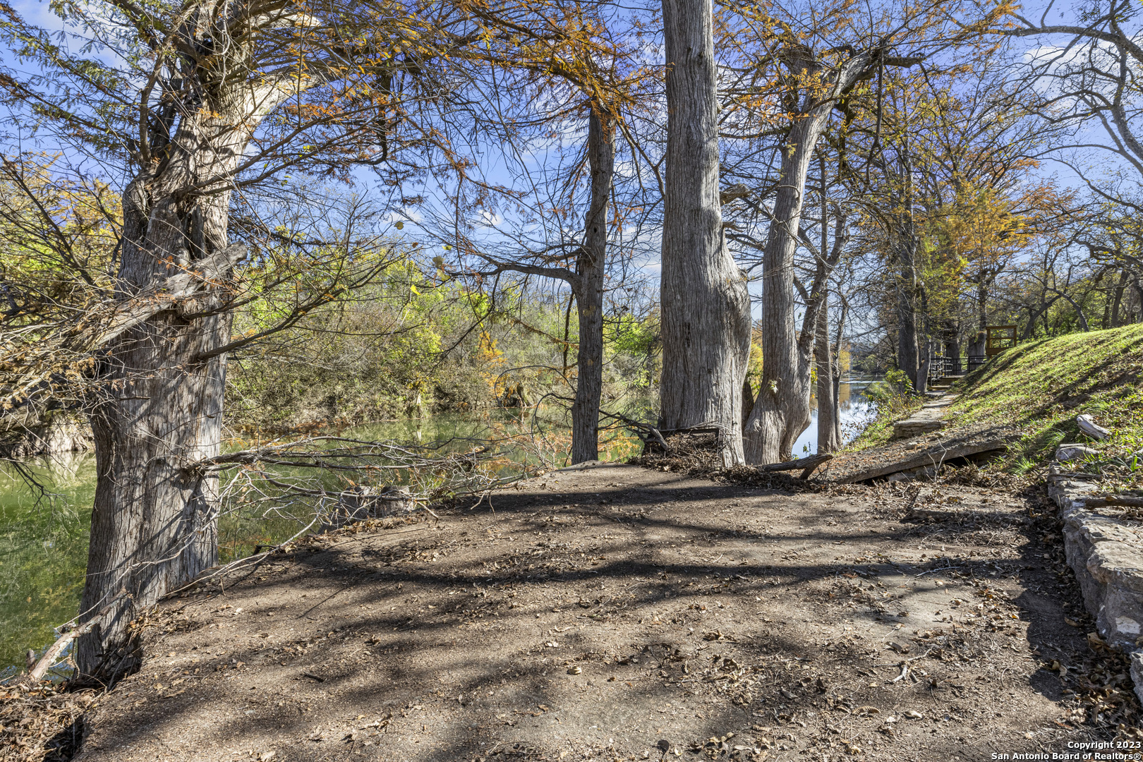 1236 WHISPERING WATER