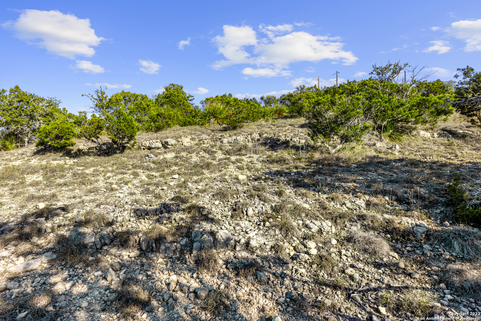 811 & 817 LEXINGTON PASS