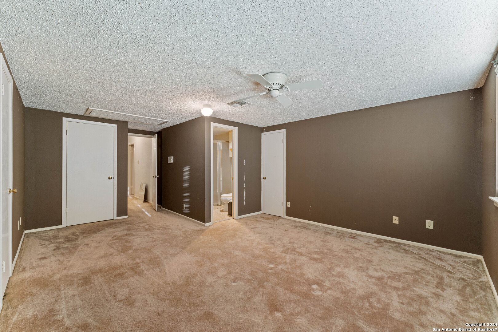13707 BLUFFMONT