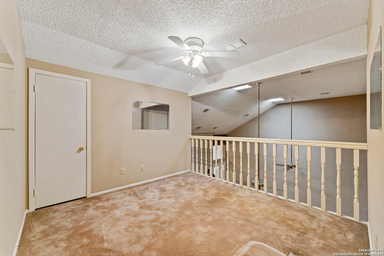 13707 BLUFFMONT