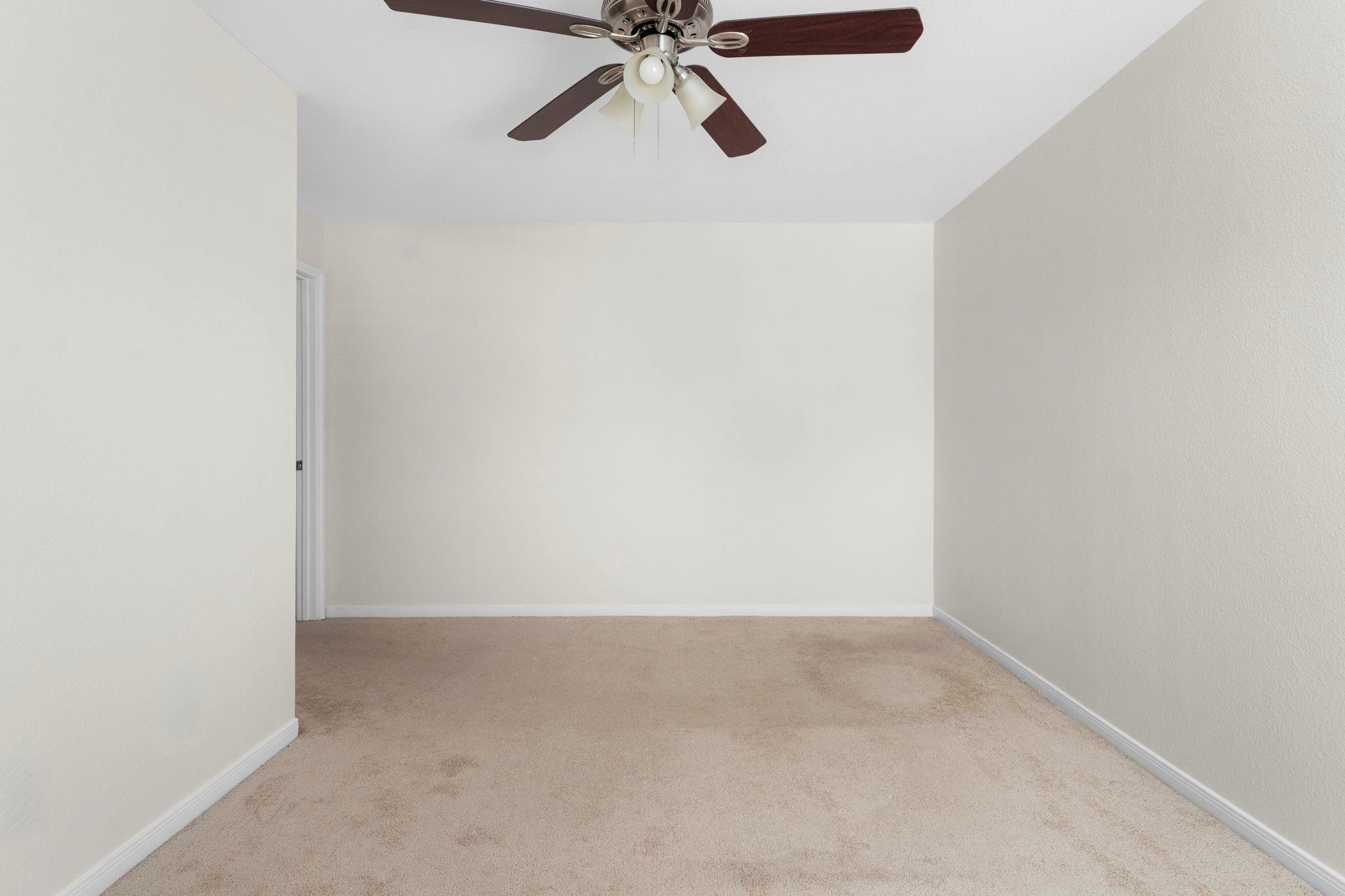 3205 Rockhurst LN