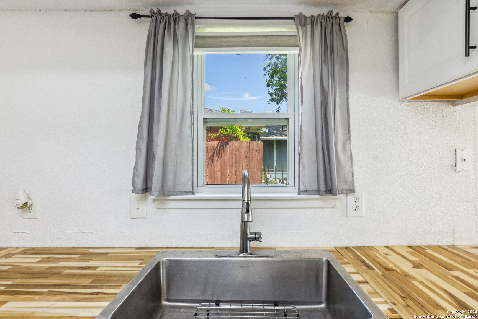 4306 TIMBERHILL