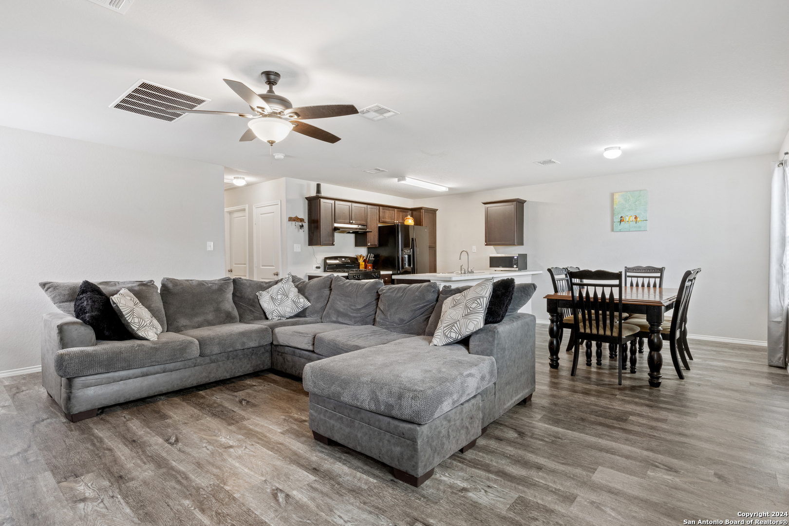 5915 LADY LN