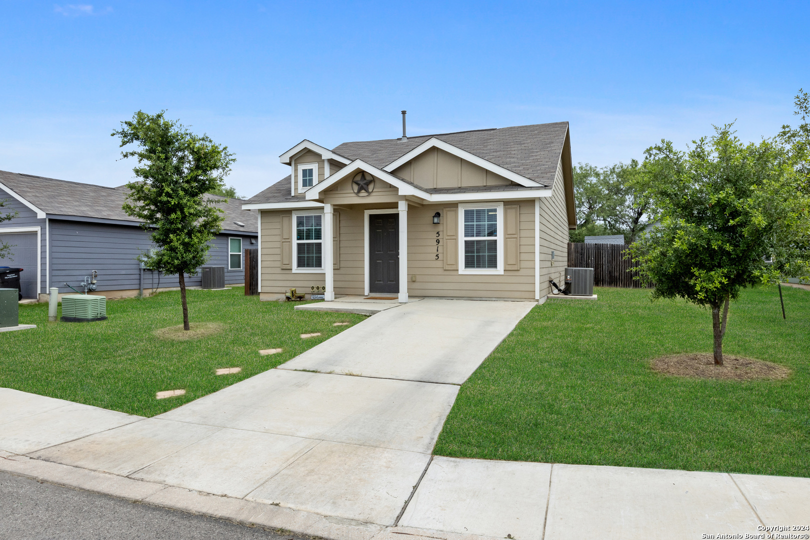 5915 LADY LN