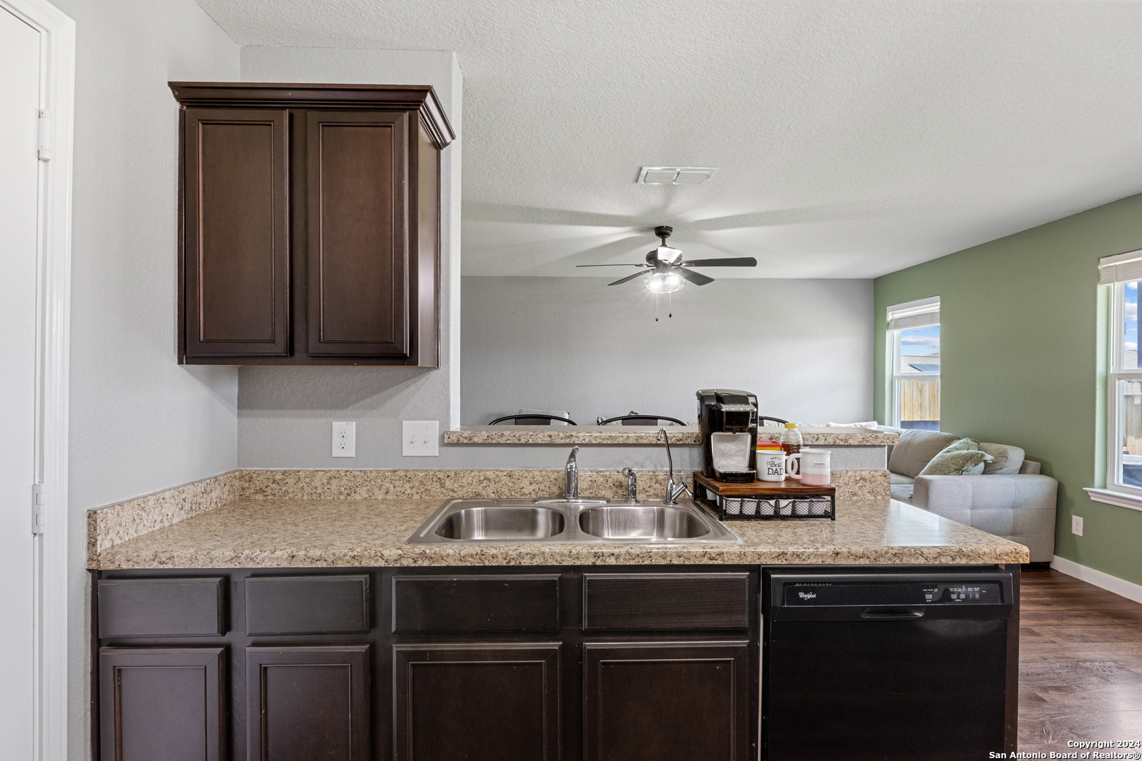 7222 TURNBOW