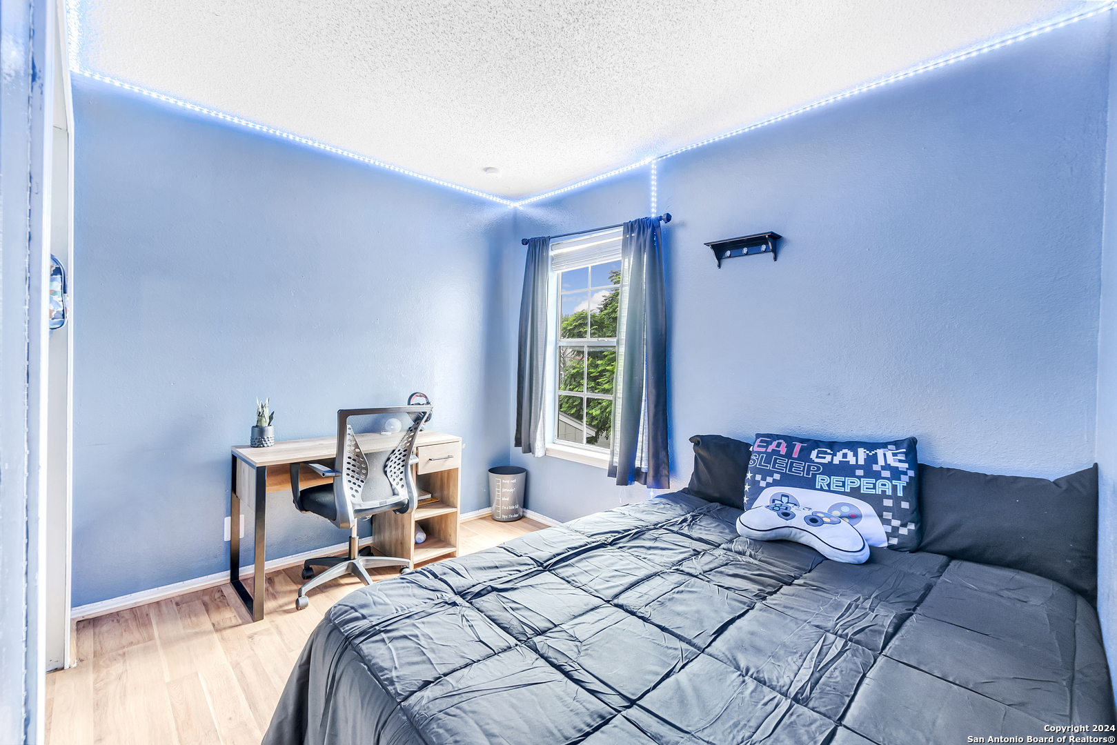 7415 BRANSTON