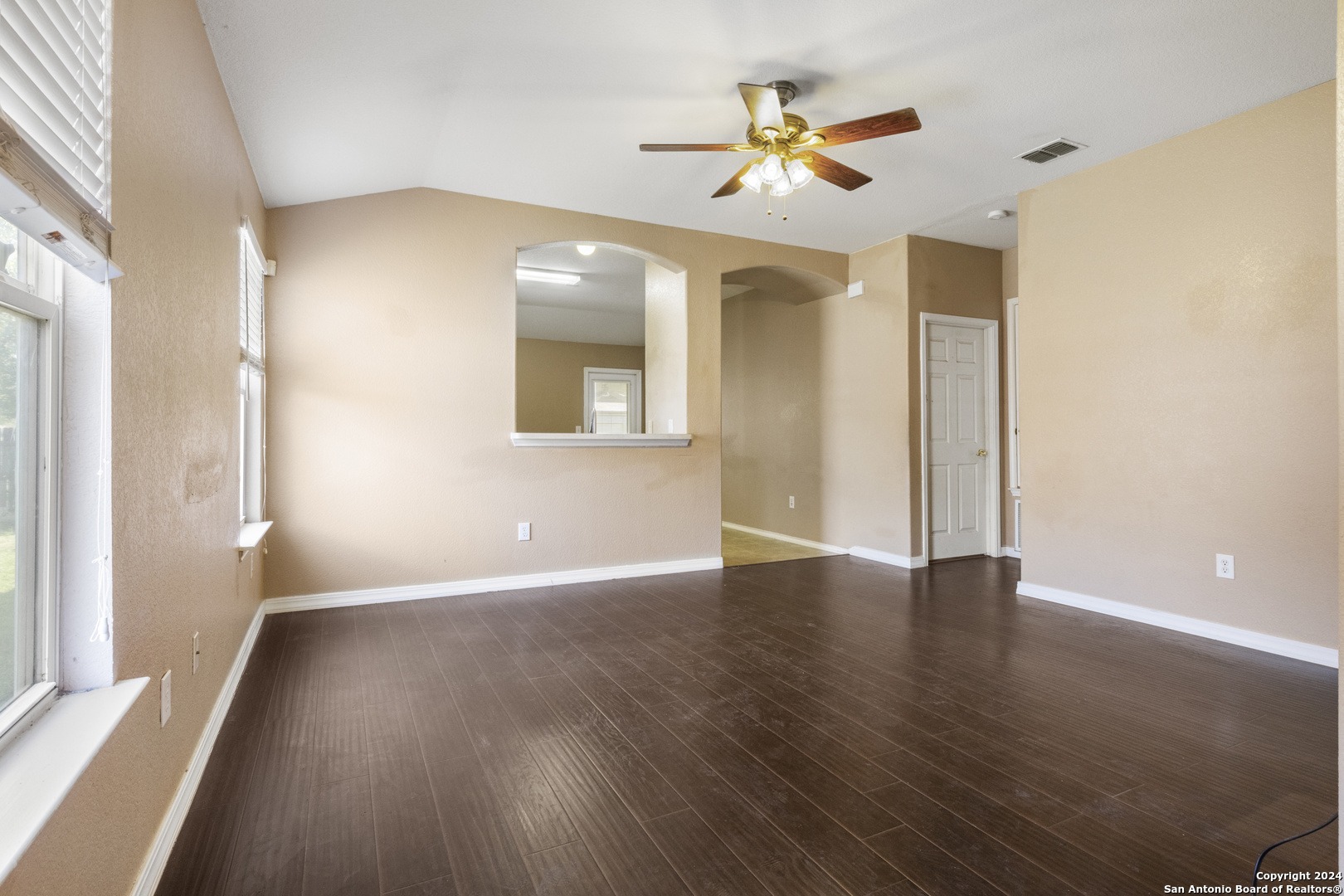 8602 LIMPKIN COURT