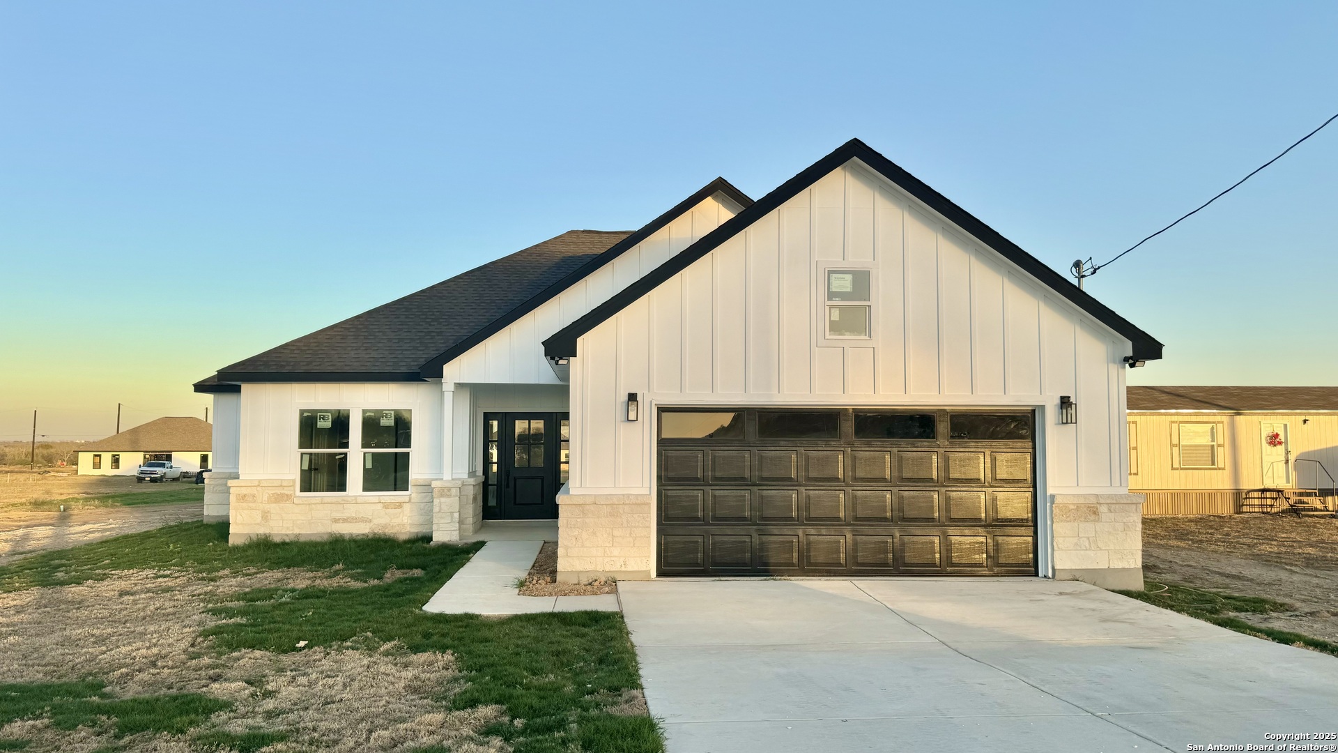16931 Rancho Escondido