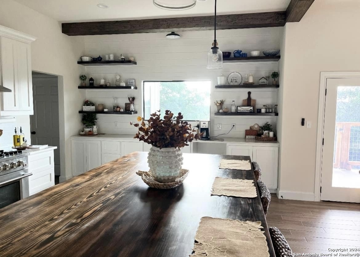 731 Salt Grass Trail