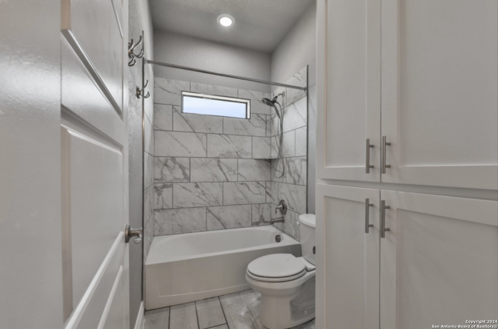 732 Salt Grass Trail