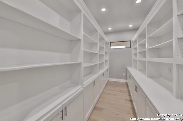 732 Salt Grass Trail