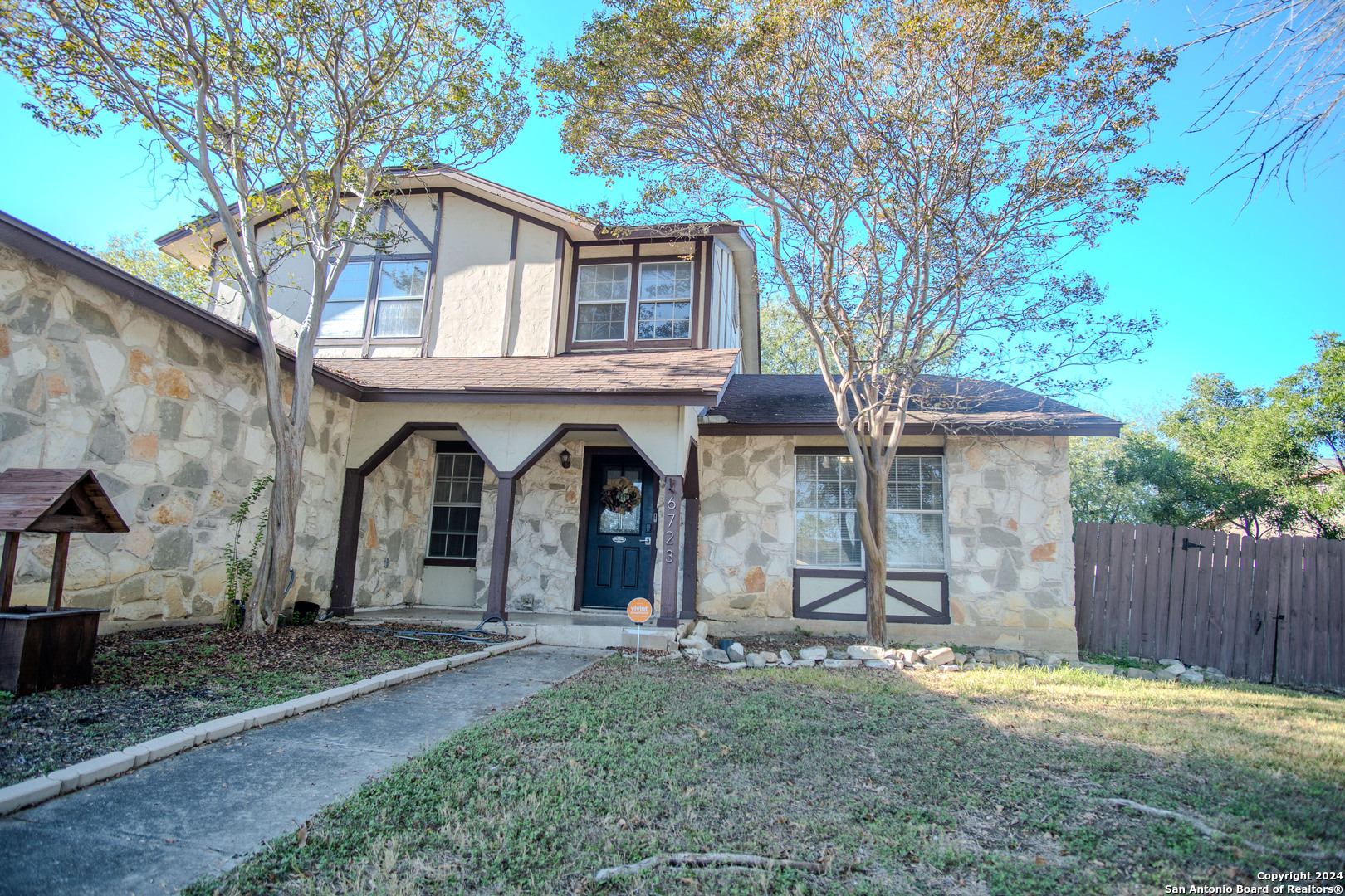 6723 VINELAND