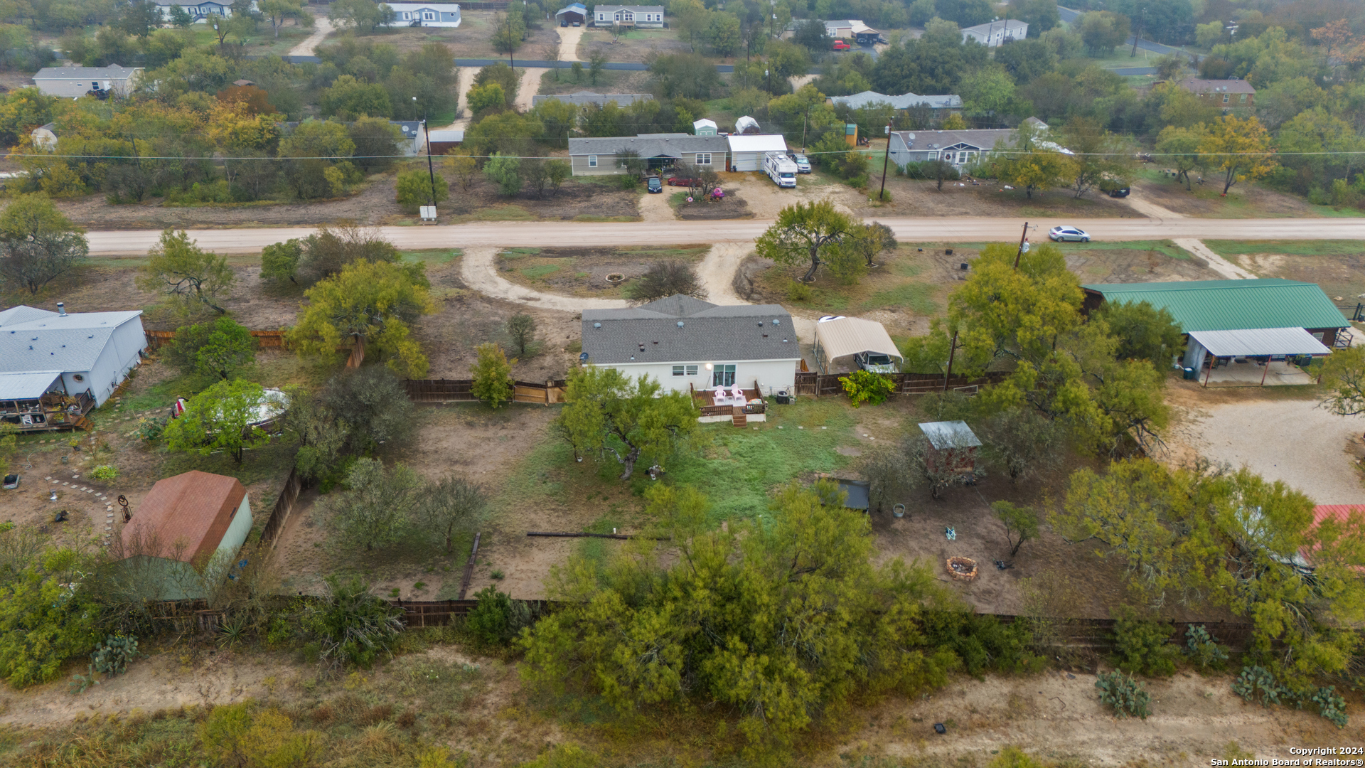 231 COUNTY ROAD 5635