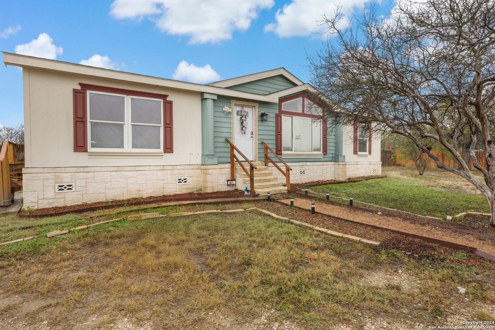 231 COUNTY ROAD 5635