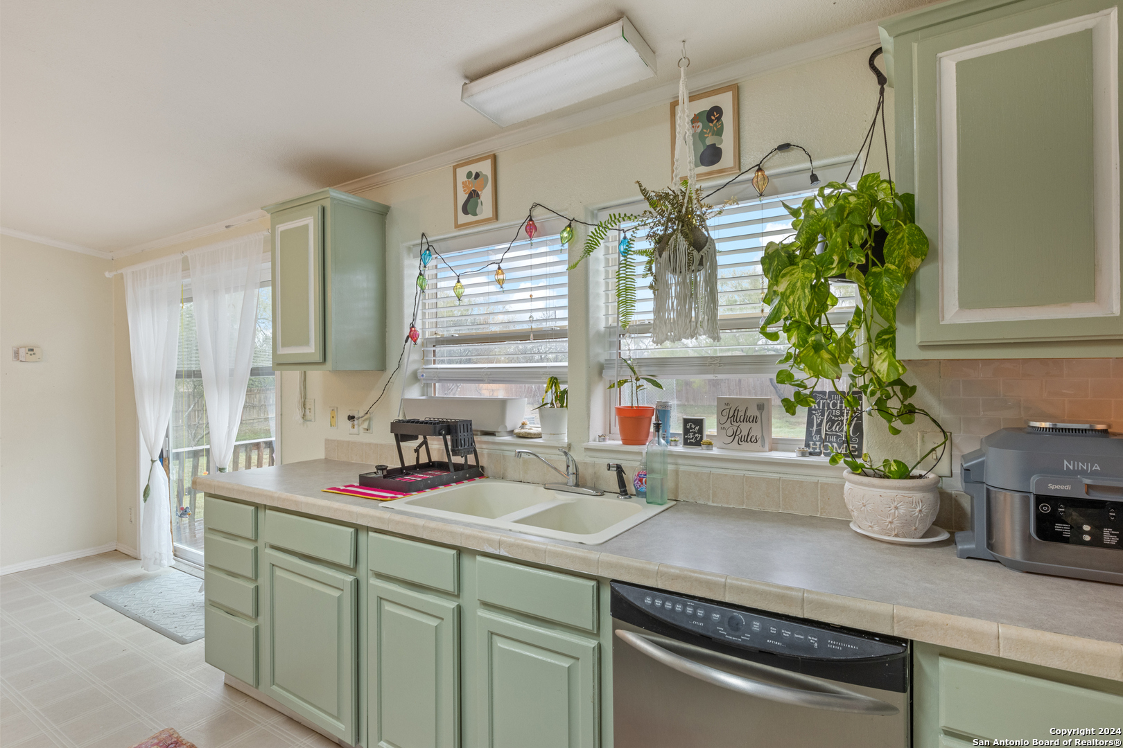 231 COUNTY ROAD 5635