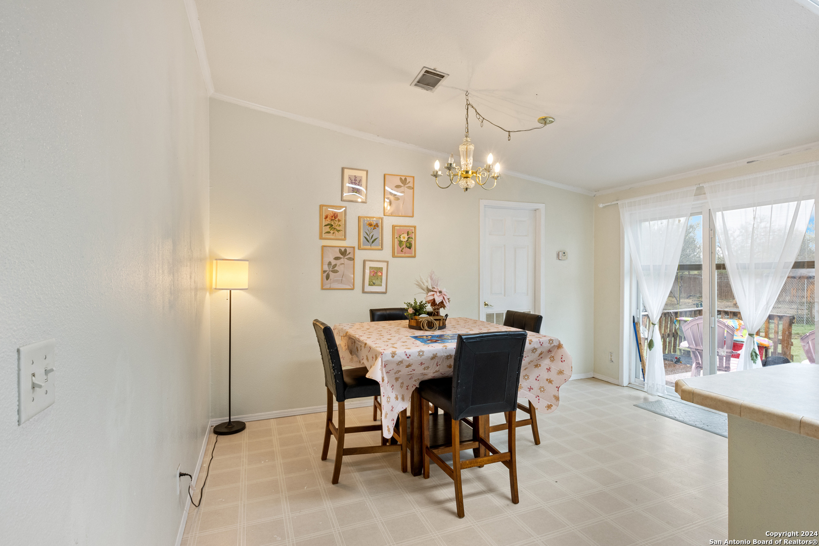 231 COUNTY ROAD 5635