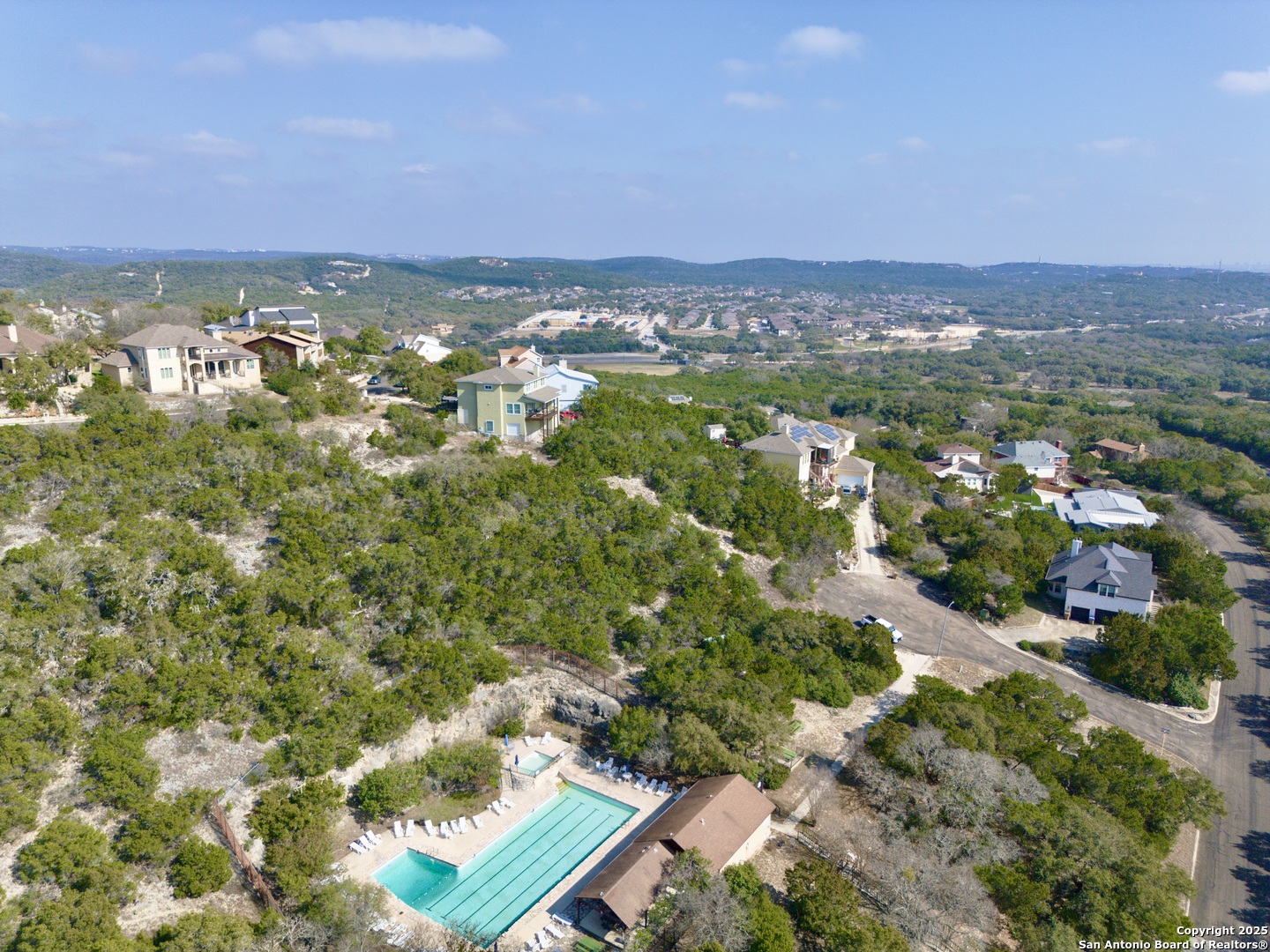 0 LAURELMONT