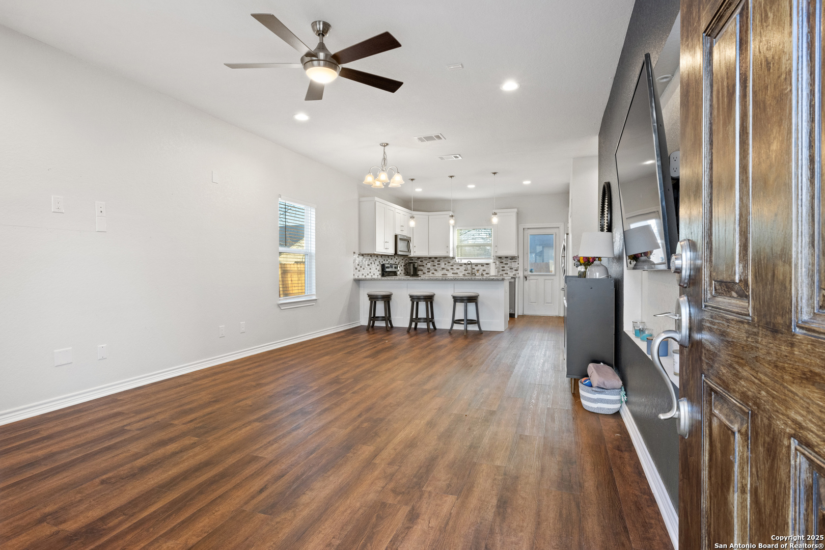 526 Groff Ave