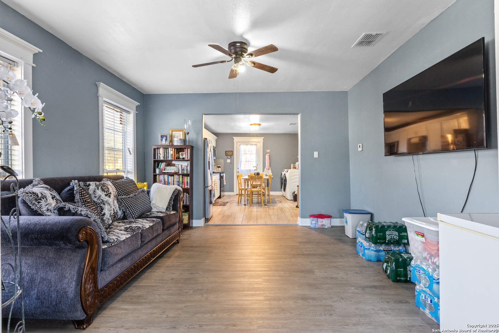 421 E Rio Grande
