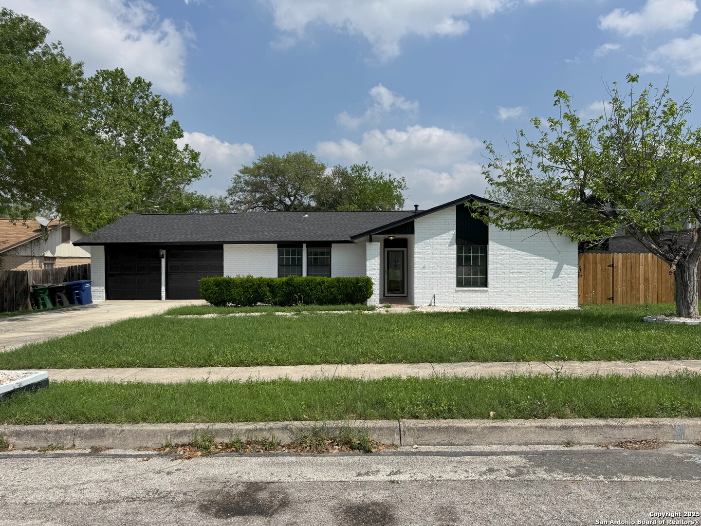 2410 Townbreeze