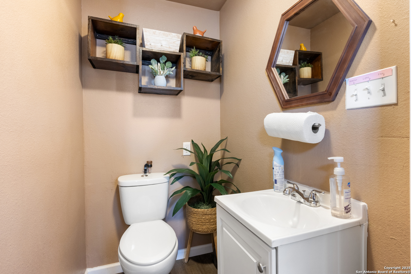 1835 state highway 132