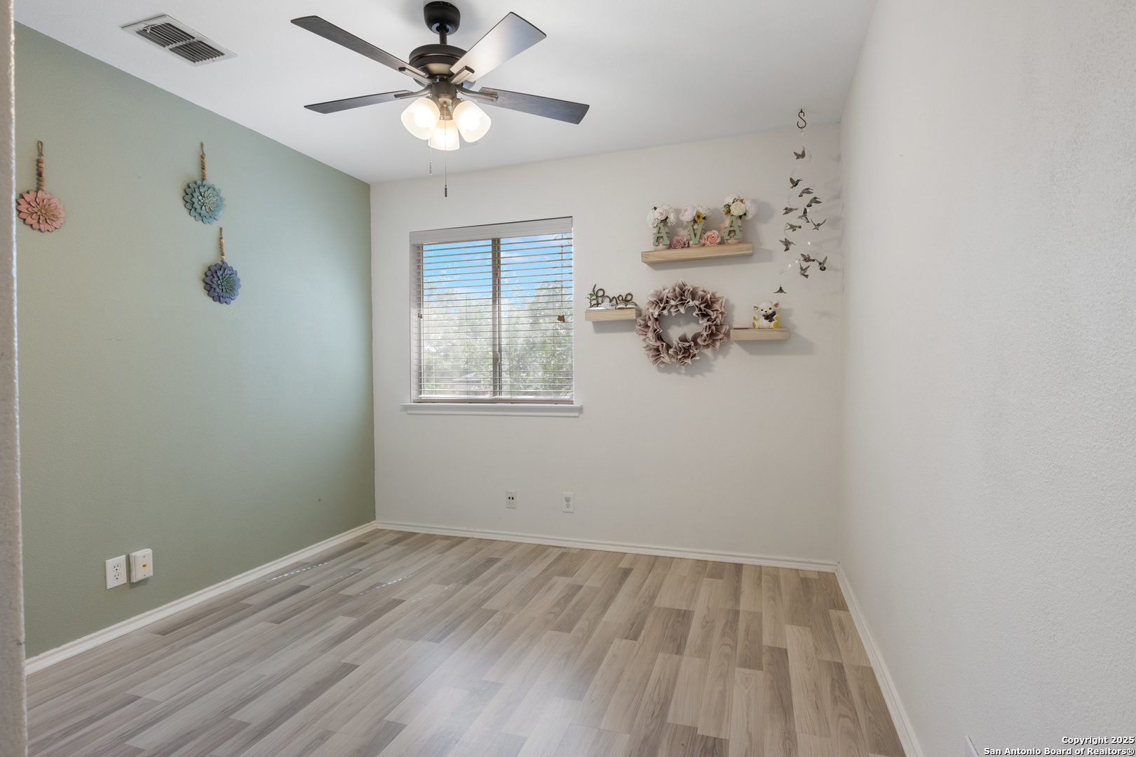 5415 Goshen Grove