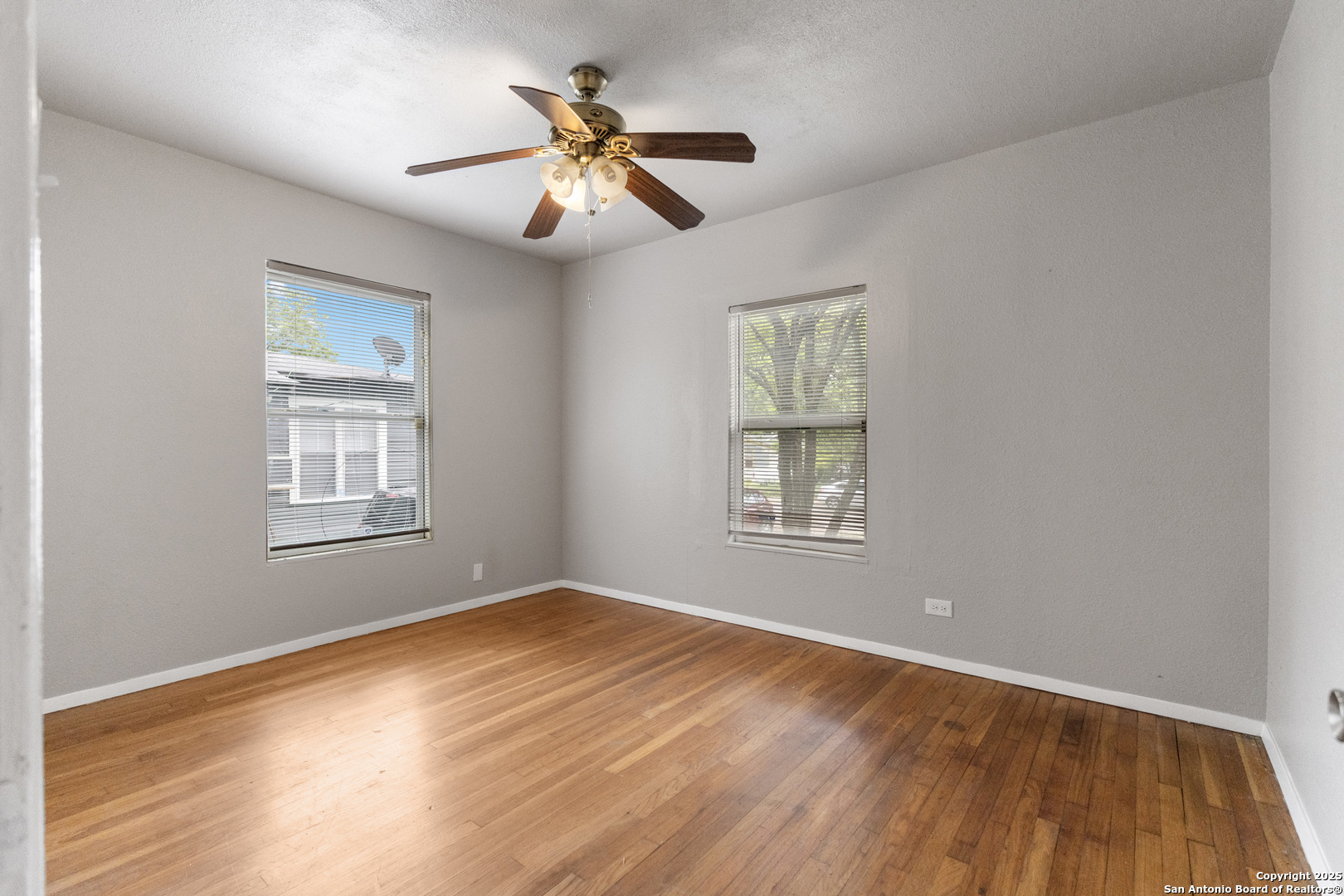 1039 Alexander Hamilton