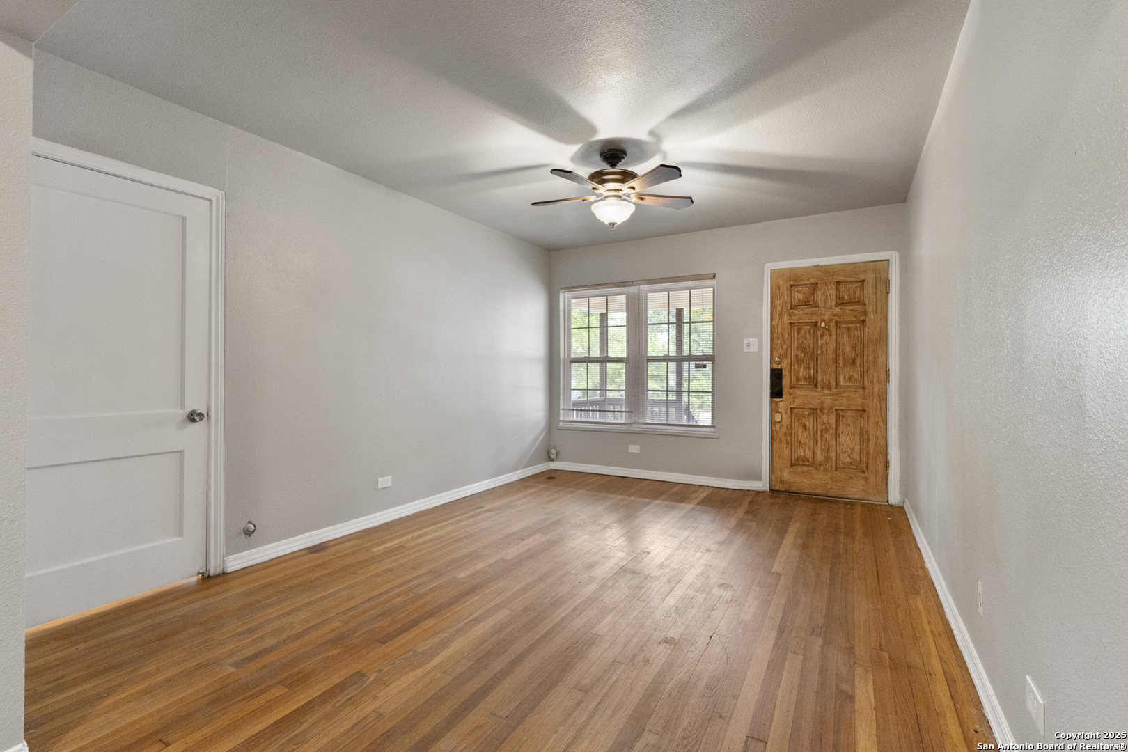 1039 Alexander Hamilton