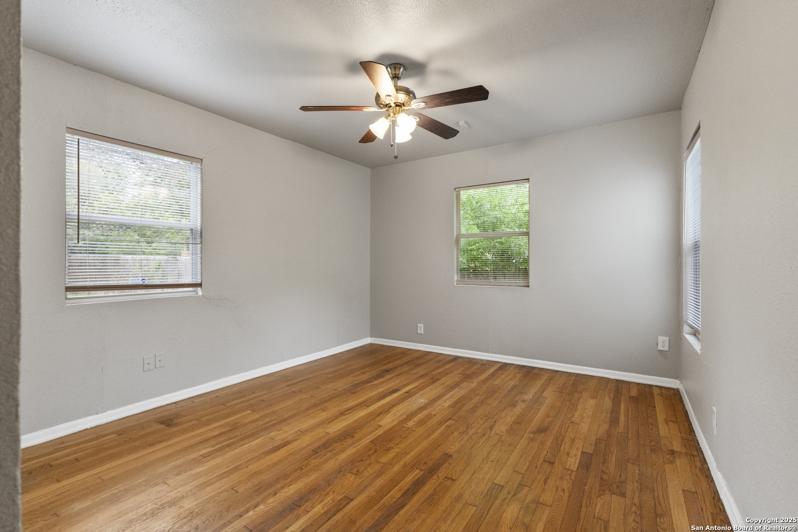 1039 Alexander Hamilton