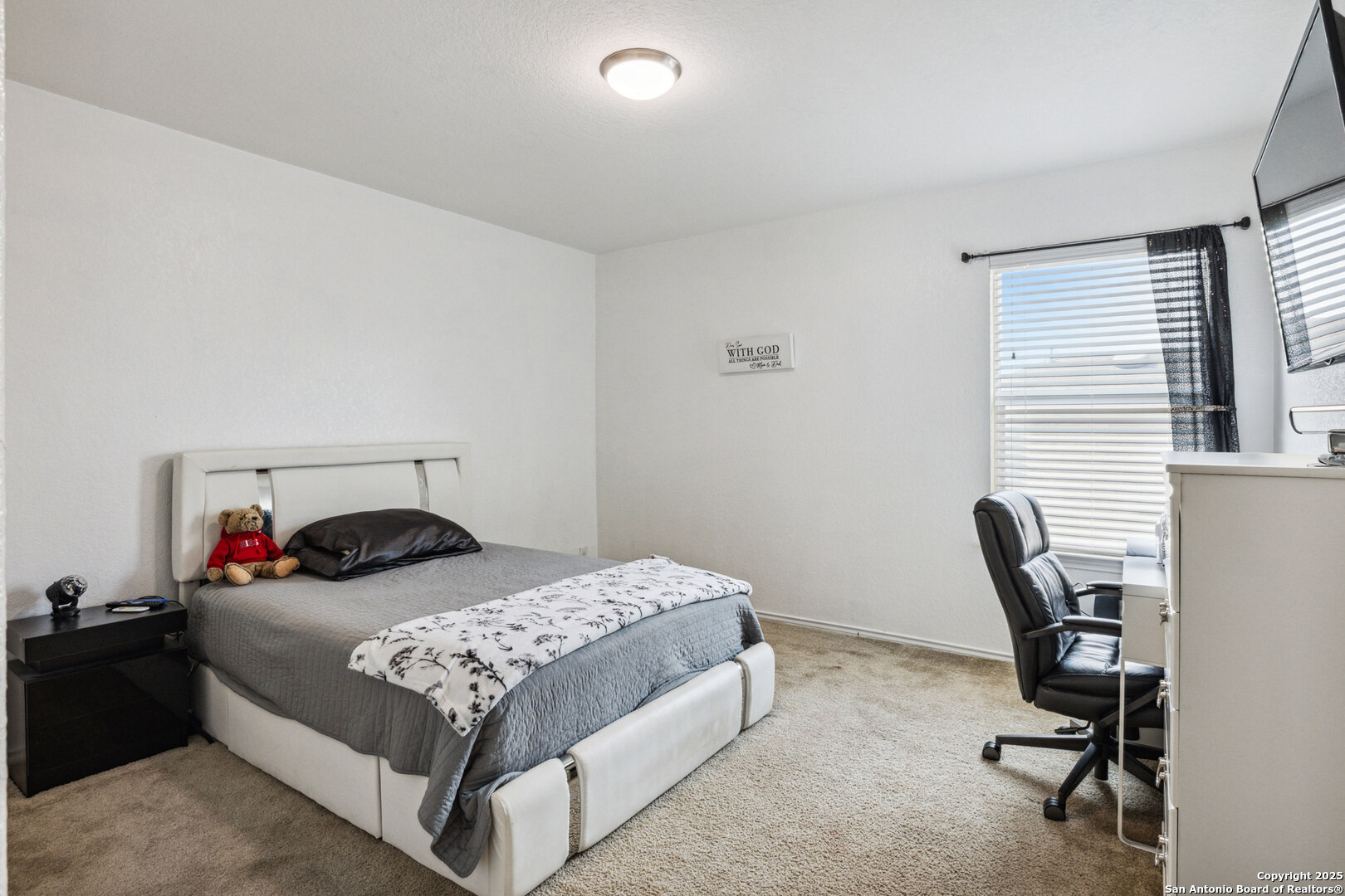 13508 Ashmont