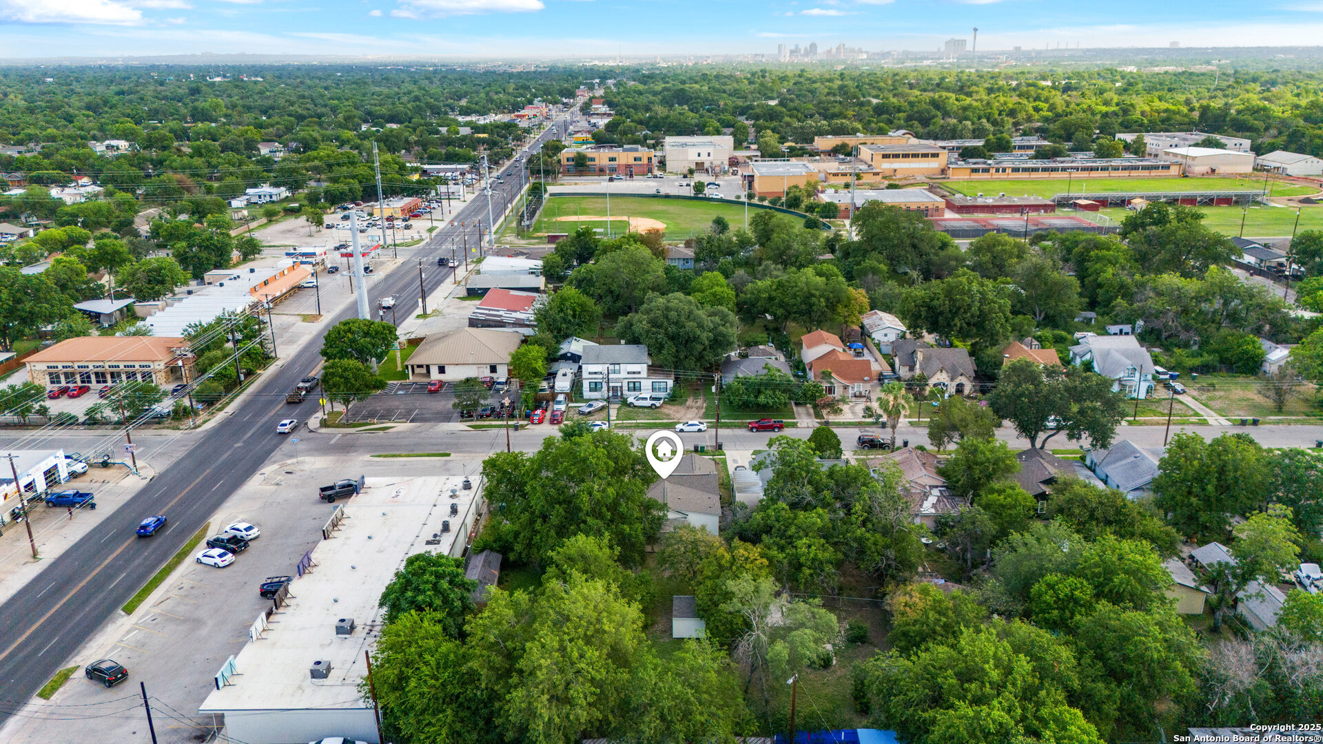 114 E Mayfield
