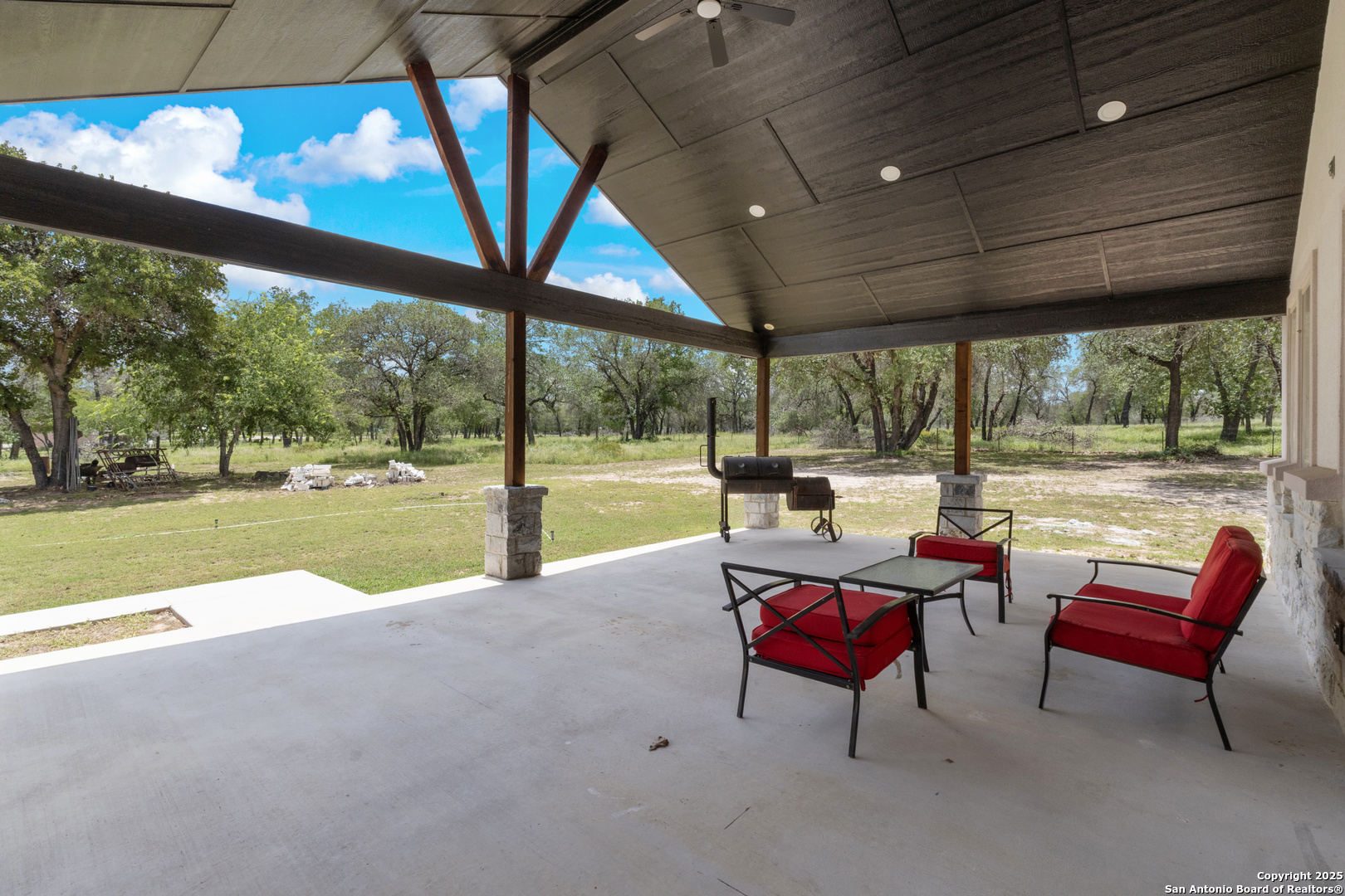137 County Road 6876