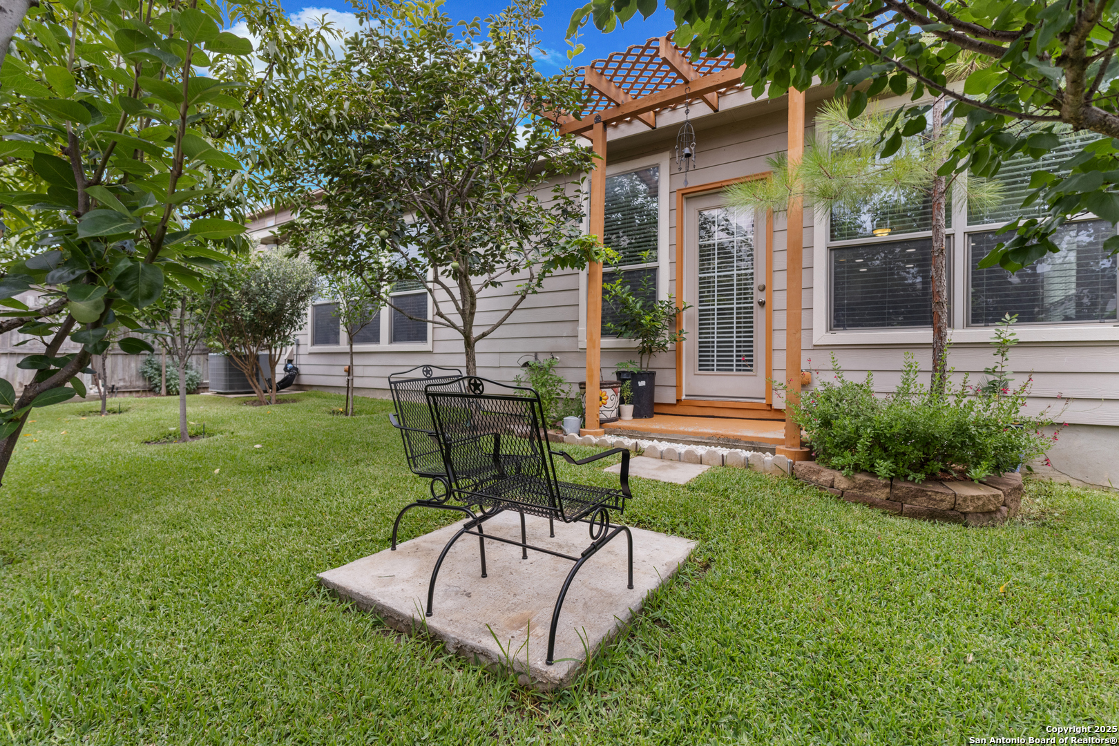 3343 Uresti