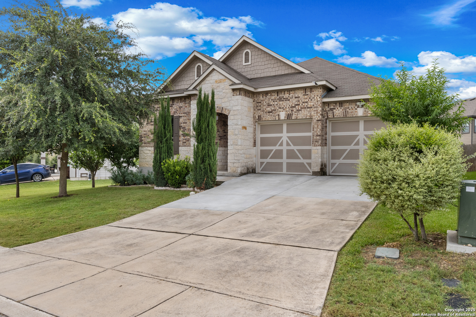 3343 Uresti