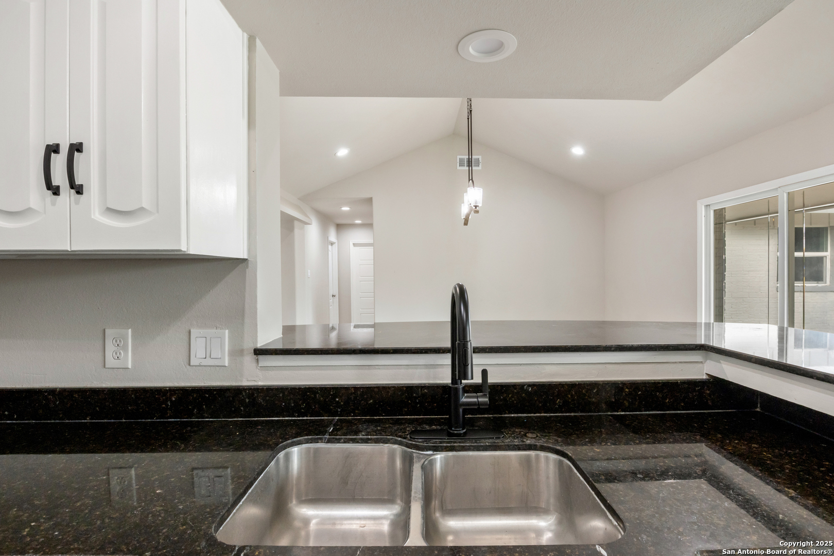 7406 Westville