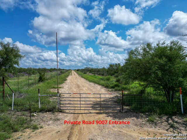 3 N Private rd 9007