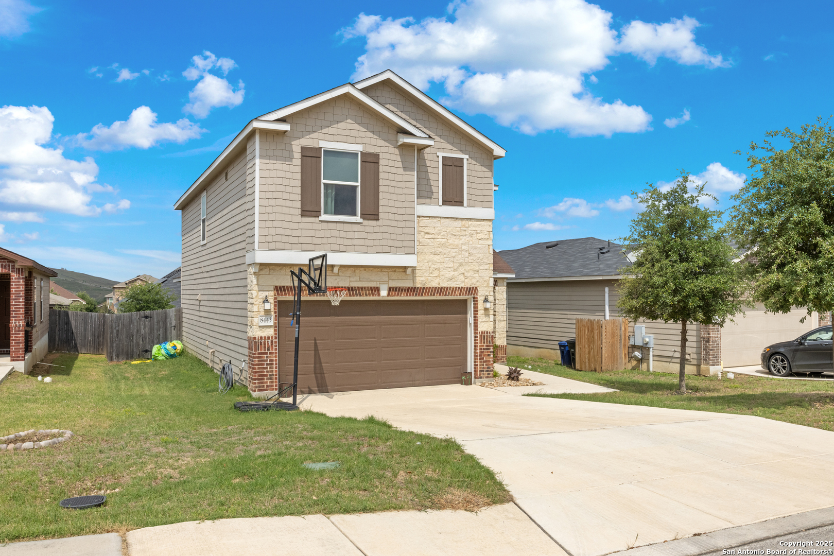 8443 Fortuna Valley