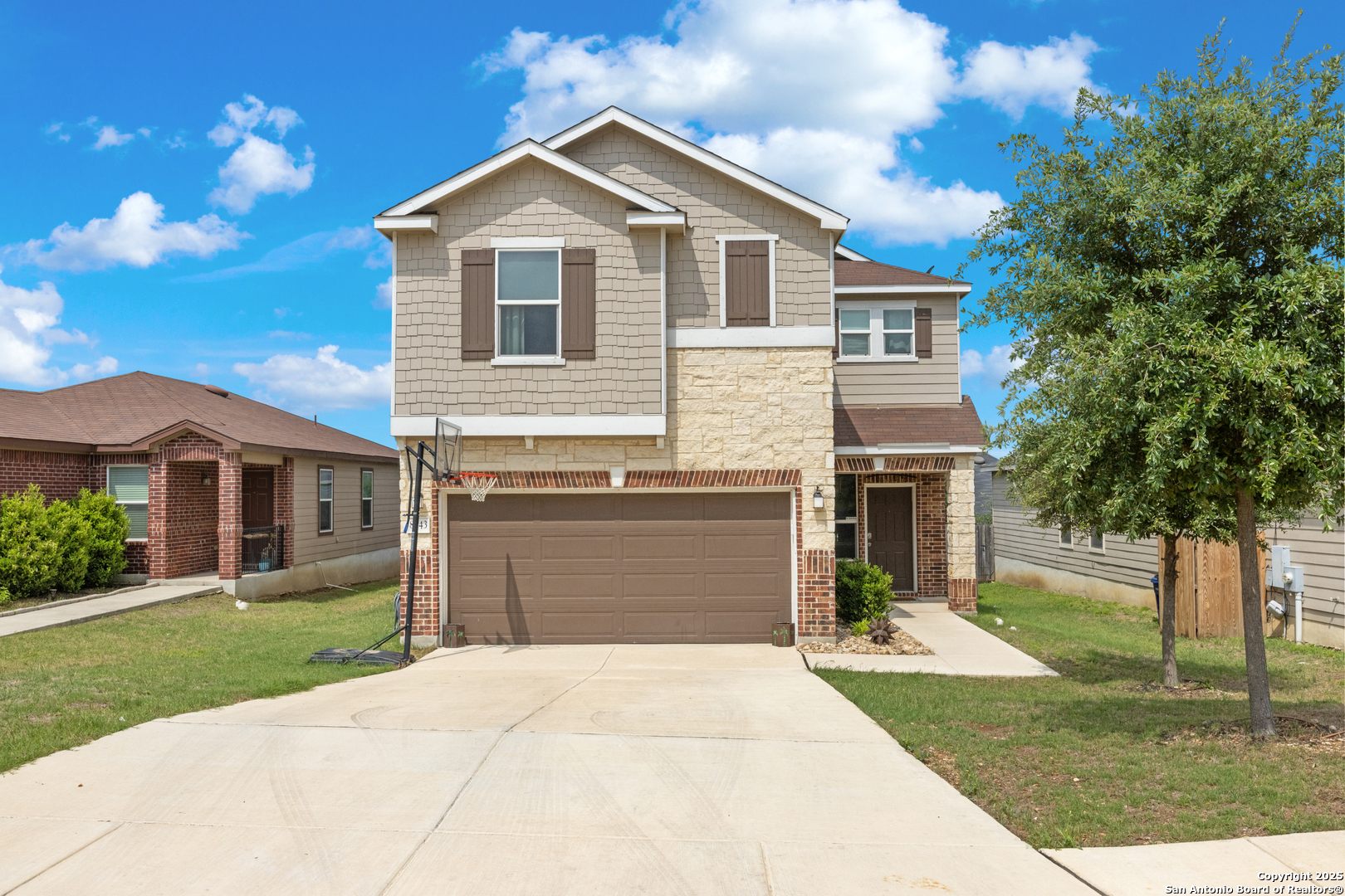 8443 Fortuna Valley