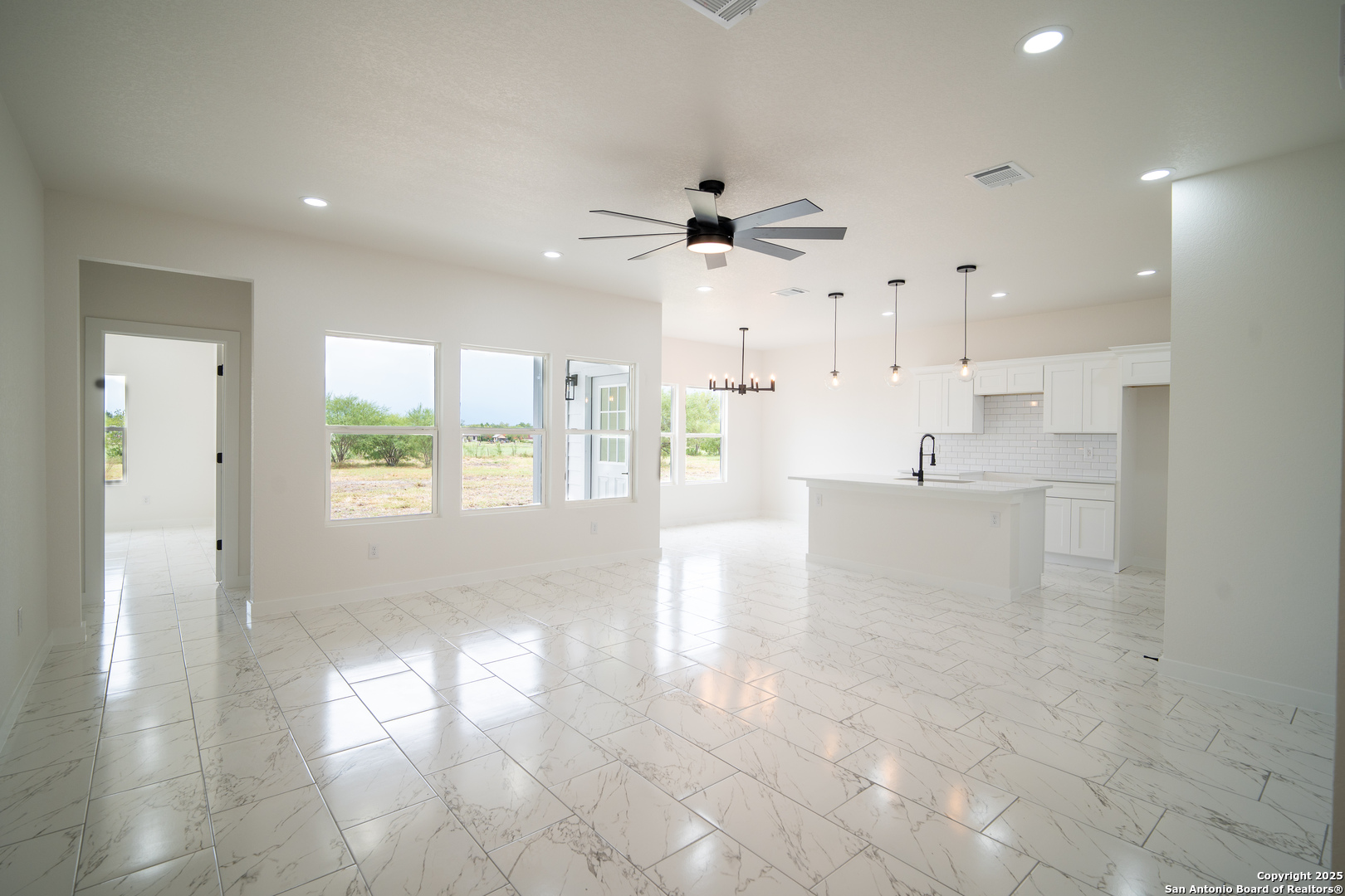 307 Ranchero Way