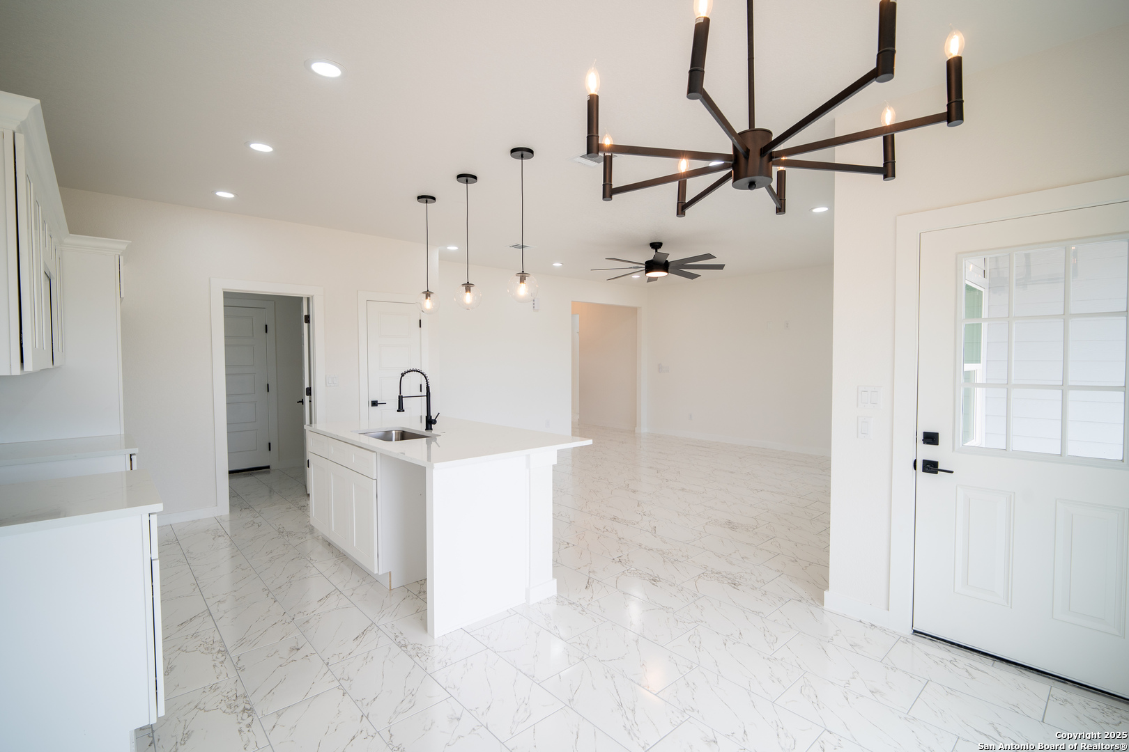 307 Ranchero Way