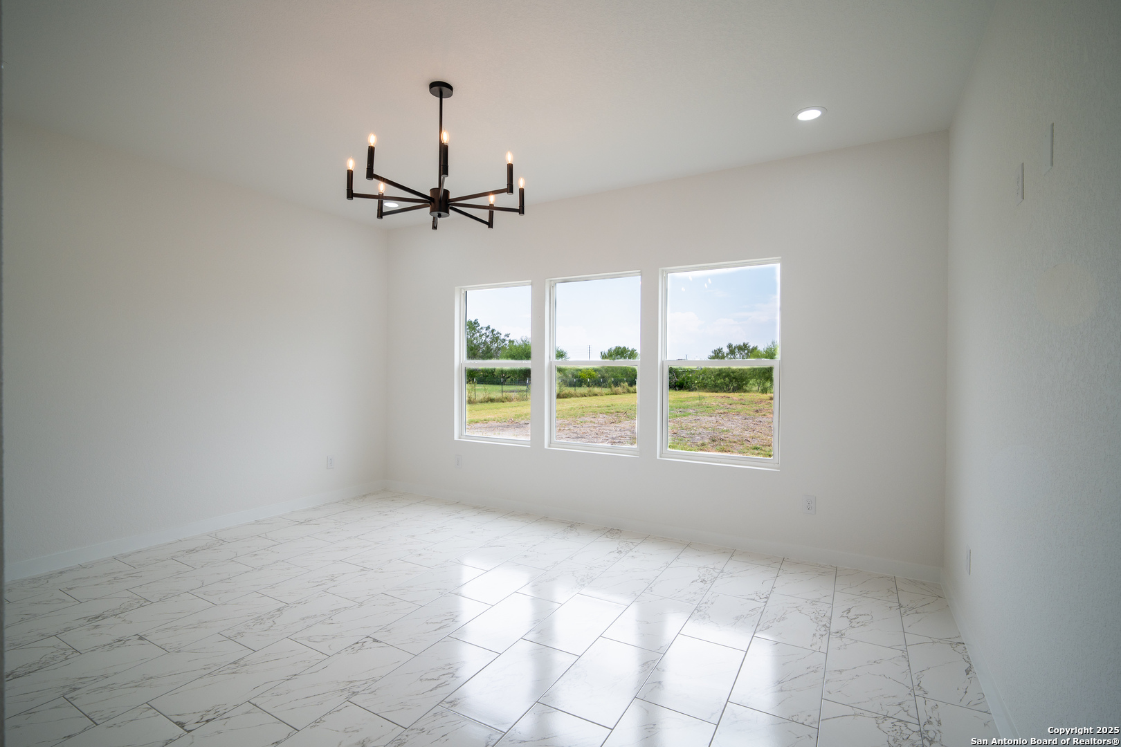 307 Ranchero Way
