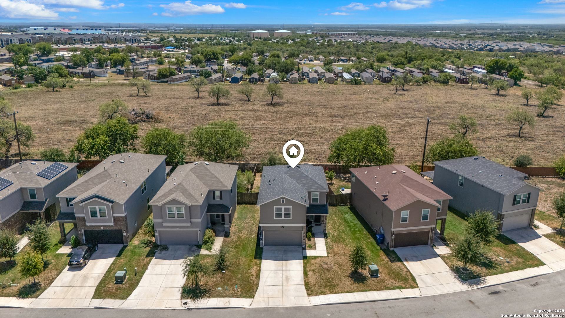 6910 Beltran Pass