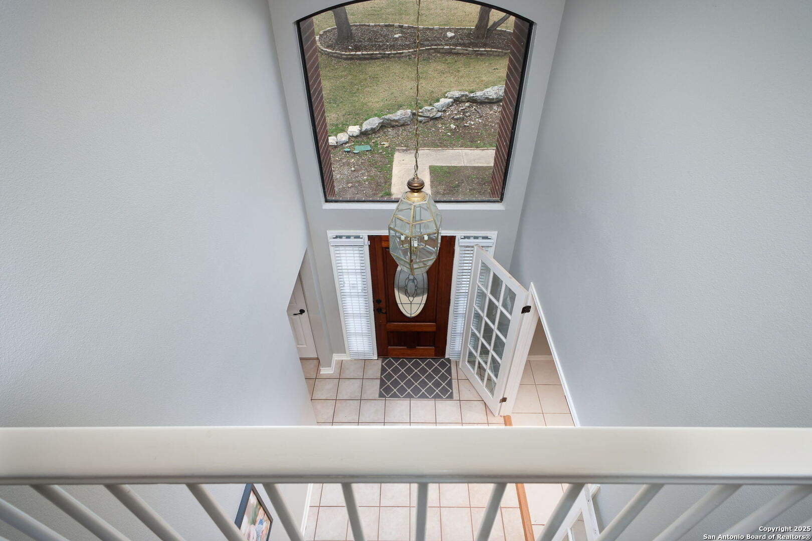 256 DEER CROSS LN