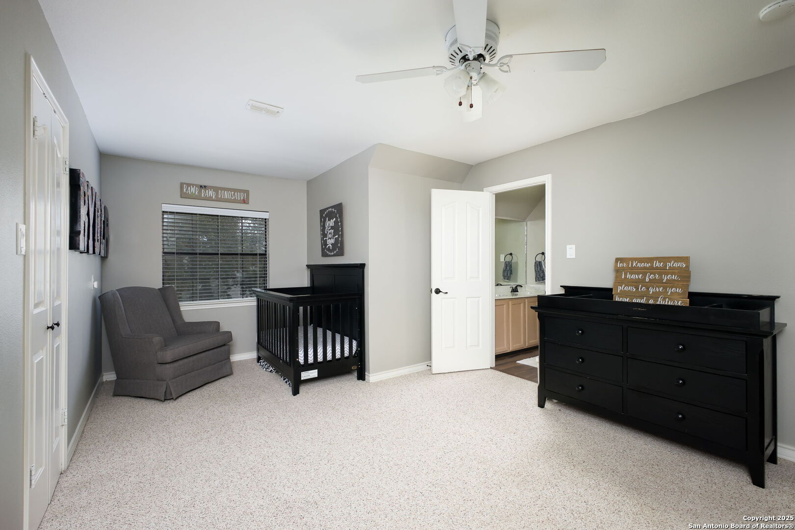 256 DEER CROSS LN
