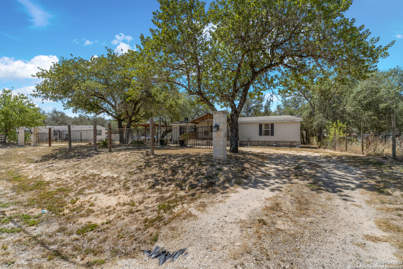 4518 Waterline Rd