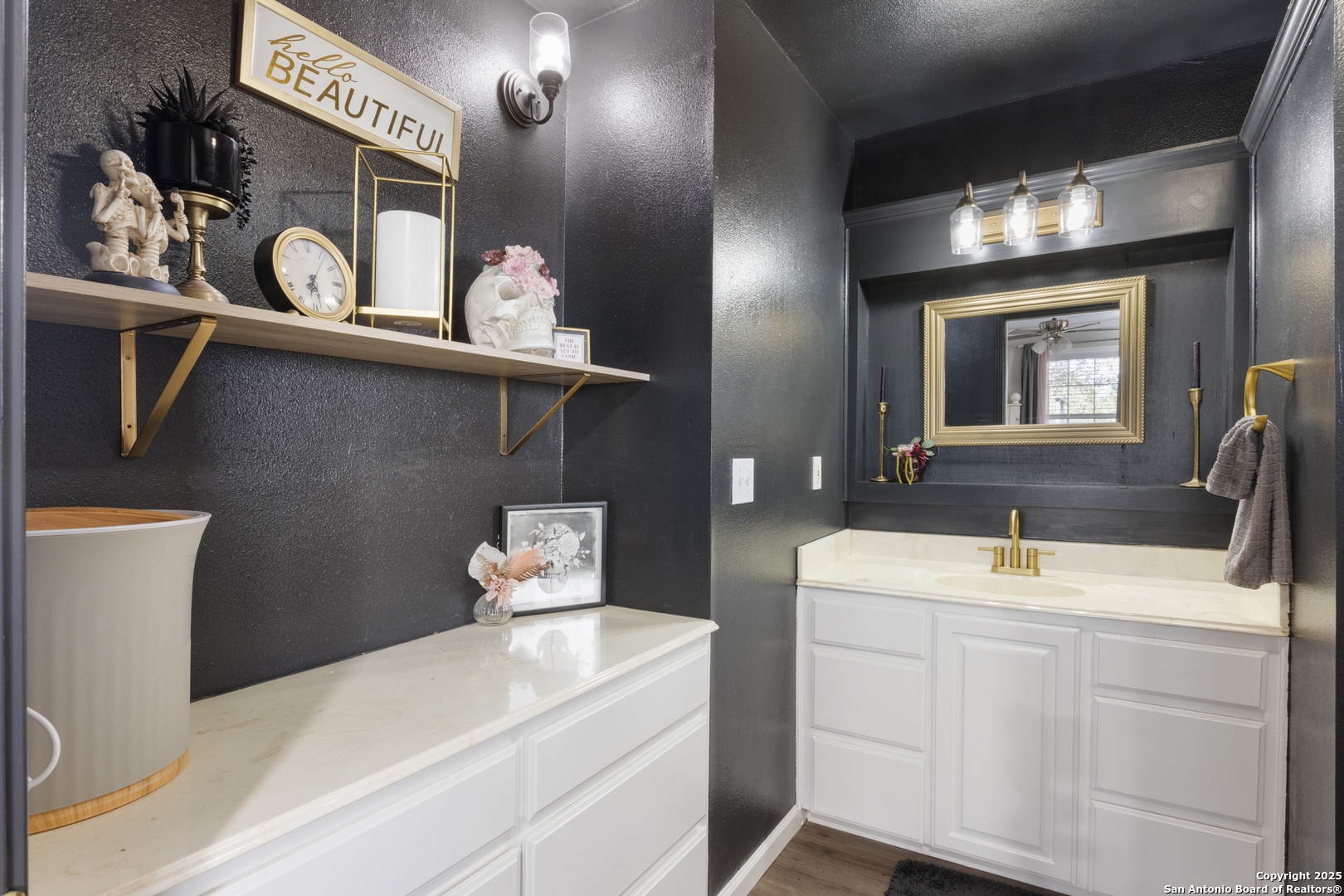 8773 New Sulphur Springs