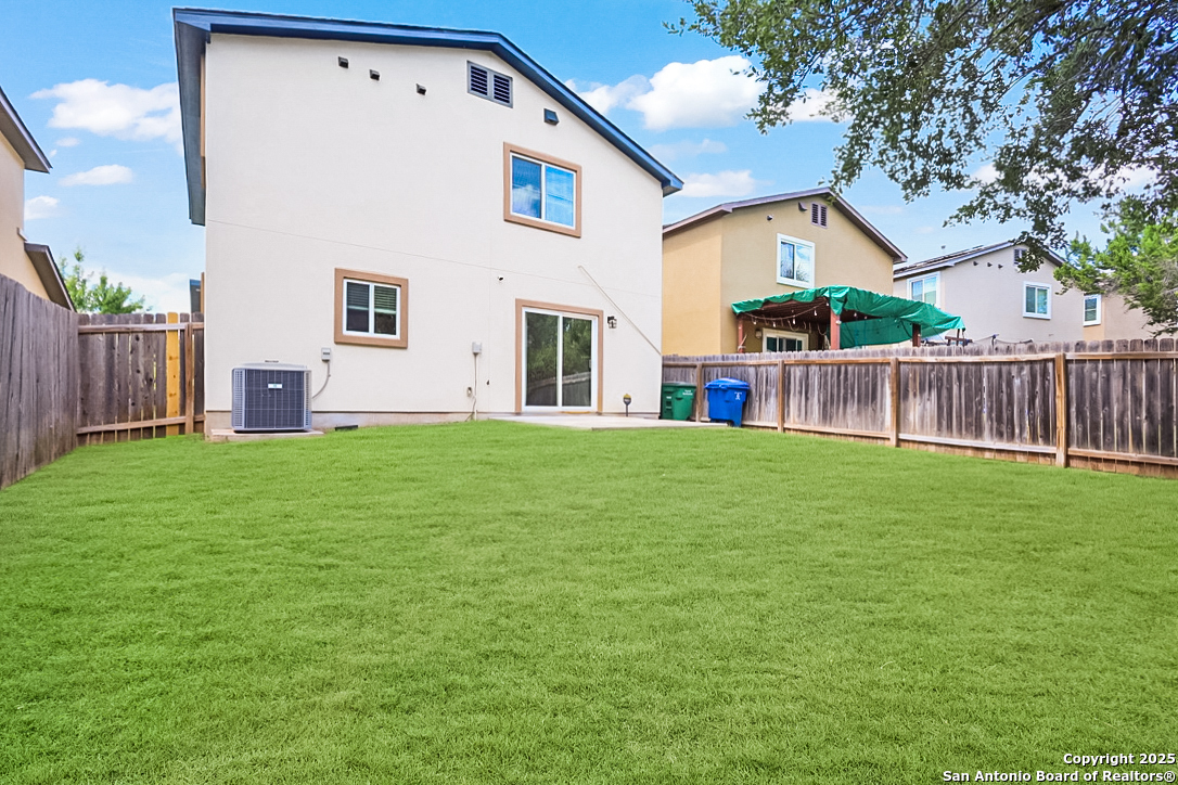 10218 Relic Oaks