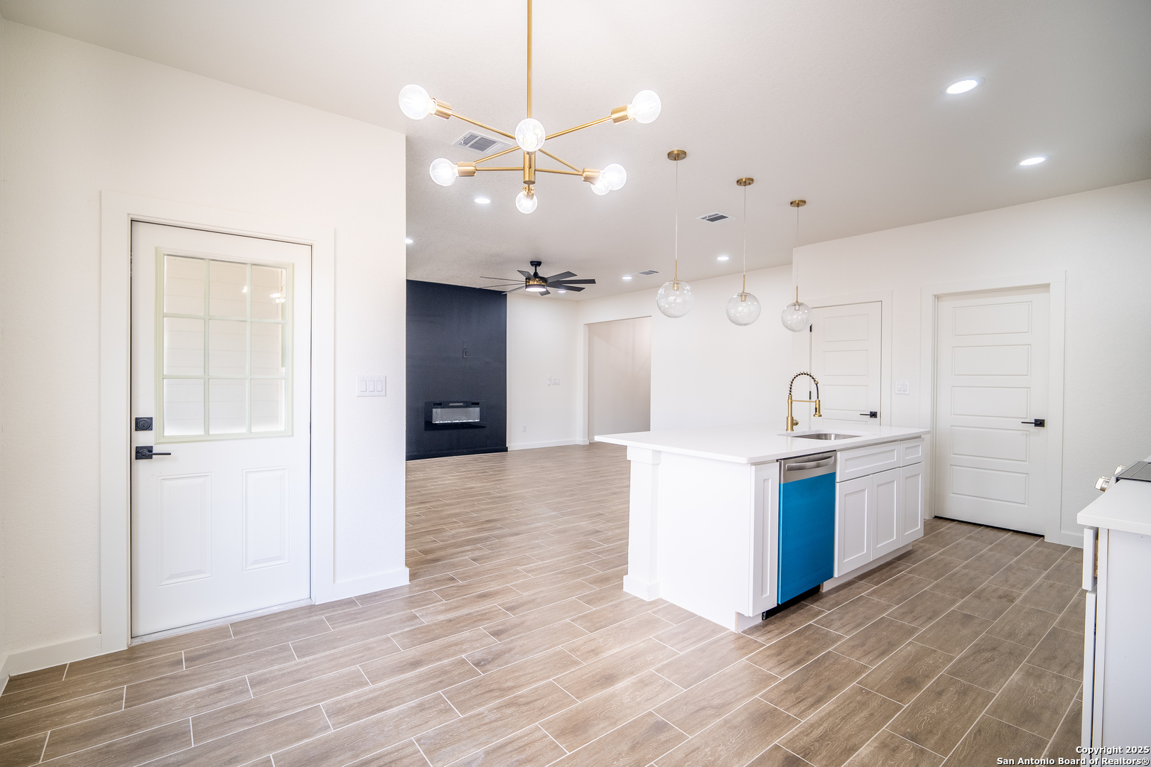 15125 norvell