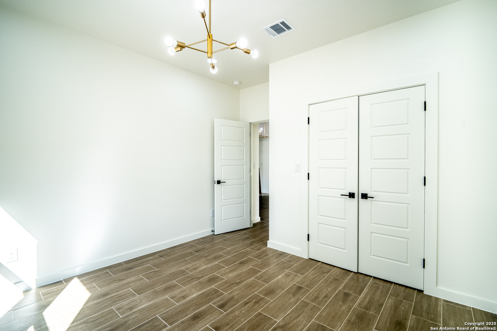 15125 norvell