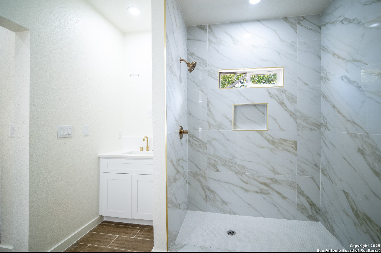 15125 norvell